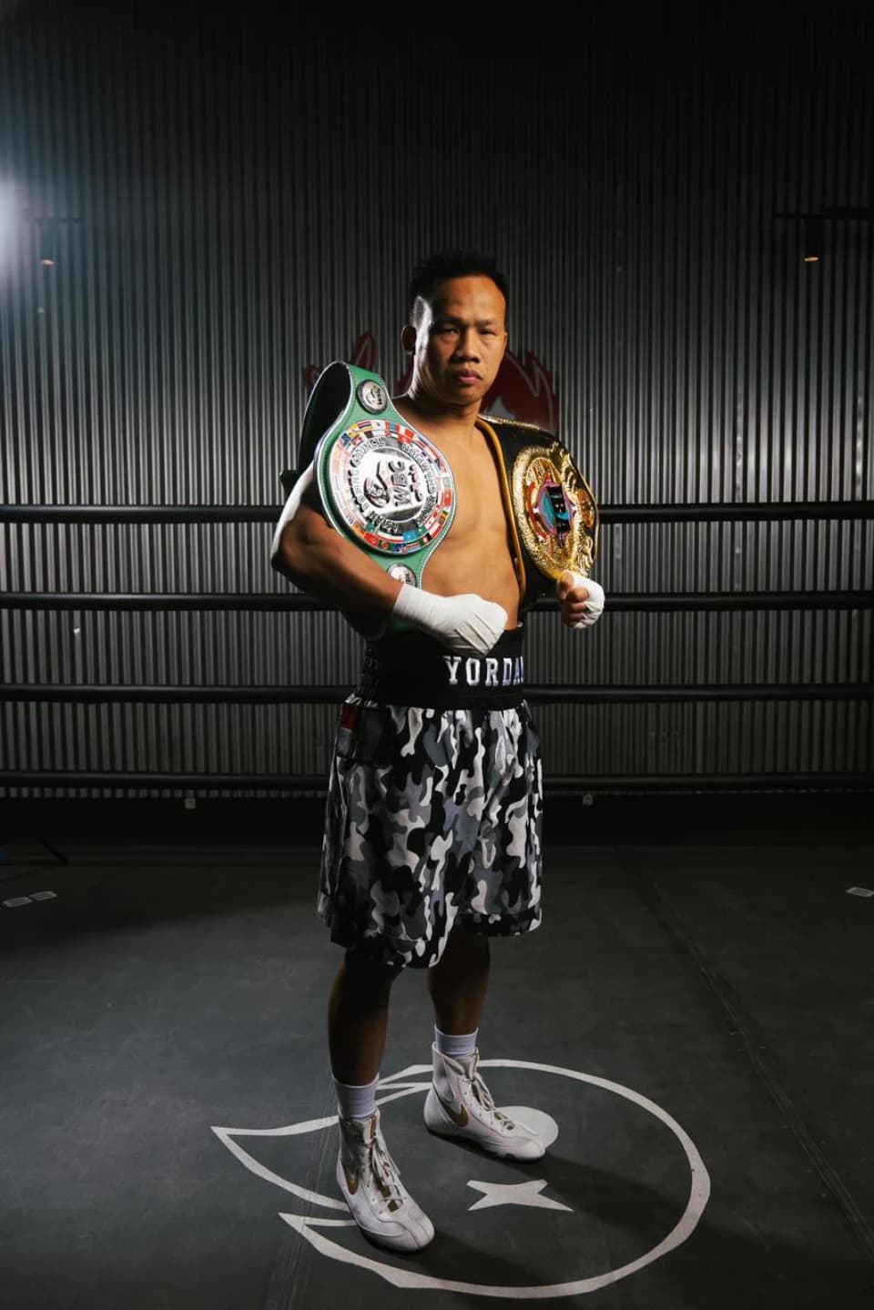 Daud Yordan in official champion belt portrait
